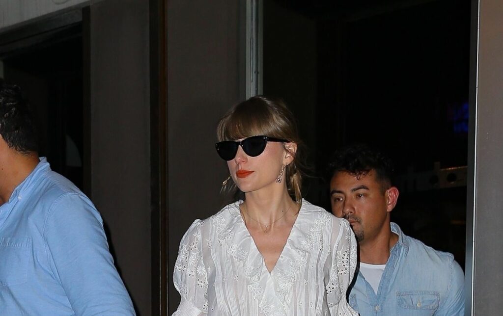 taylor swift sunglasses