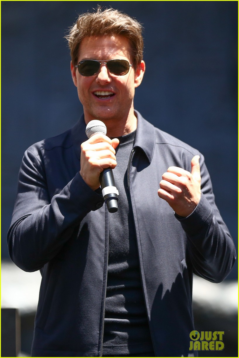 ray-ban sunglasses