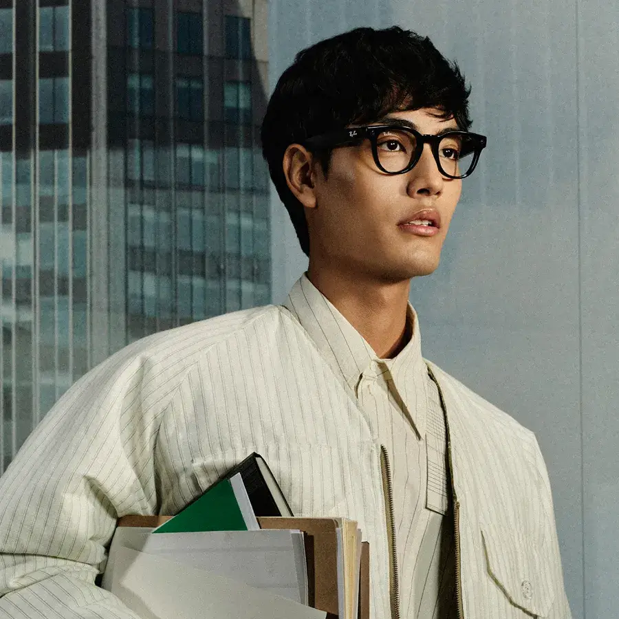 Man in Ray-Ban AI eyeglasses